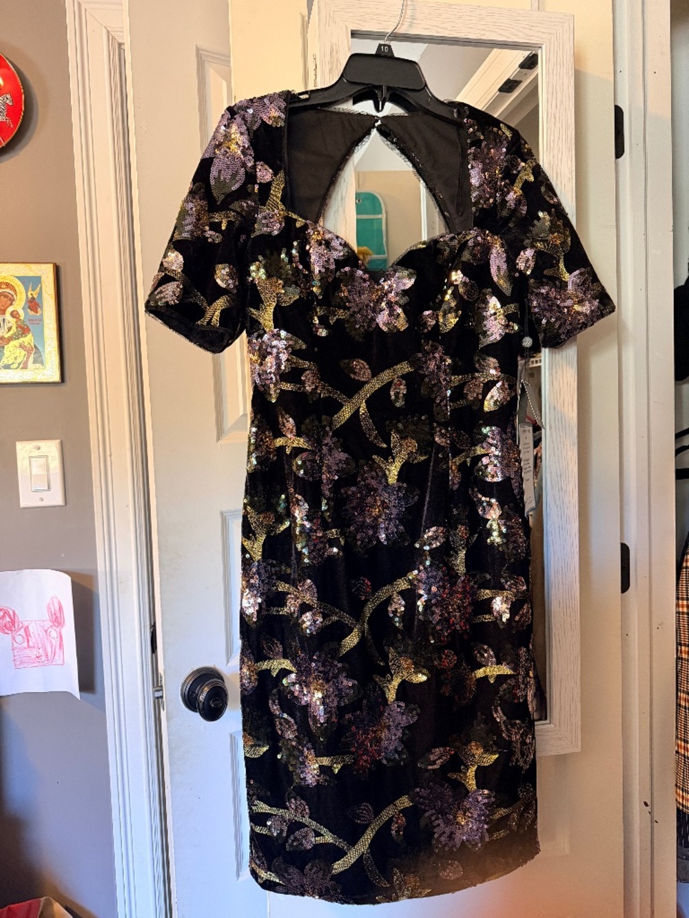 NWT Adrianna Papell Velvet and Sequin Cocktail Dress: STUNNING Size 10
